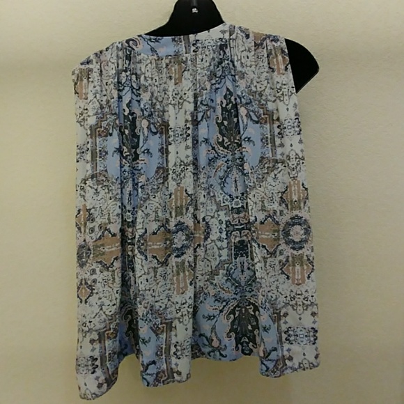 Free People Sleeveless Hi Low Top - Picture 3 of 7